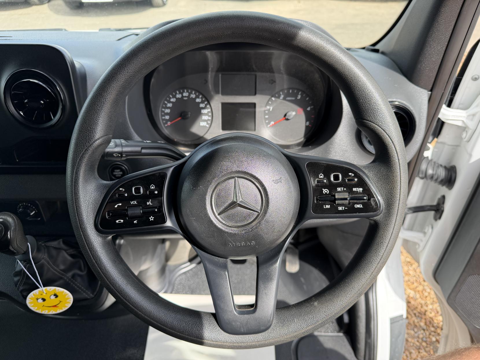 2020 Mercedes-Benz Sprinter 2.1 314 CDI Panel Van 5dr Diesel Manual FWD L2 H2 Euro 6 (143 ps) - Thumbnail 16