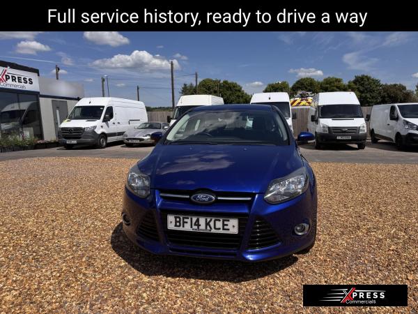 Ford Focus 1.6 TDCi Titanium Navigator Hatchback 5dr Diesel Manual Euro 5 (s/s) (115 ps)