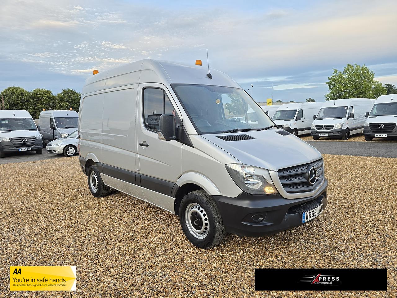 Mercedes-Benz Sprinter 2.1 313 CDi BlueEFFICIENCY Panel Van 4dr Diesel Manual RWD L1 H3 (211 g/km, 129 bhp)
