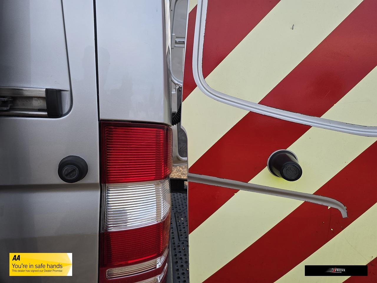 Mercedes-Benz Sprinter 2.1 313 CDi BlueEFFICIENCY Panel Van 4dr Diesel Manual RWD L1 H3 (211 g/km, 129 bhp)