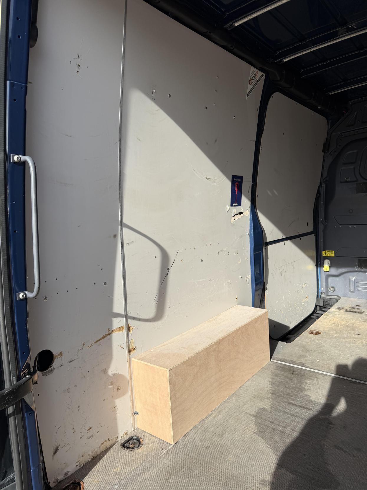 2020 Mercedes-Benz Sprinter 2.1 316 CDI Panel Van 5dr Diesel Manual RWD L2 H2 Euro 6 (163 ps) - Thumbnail 43