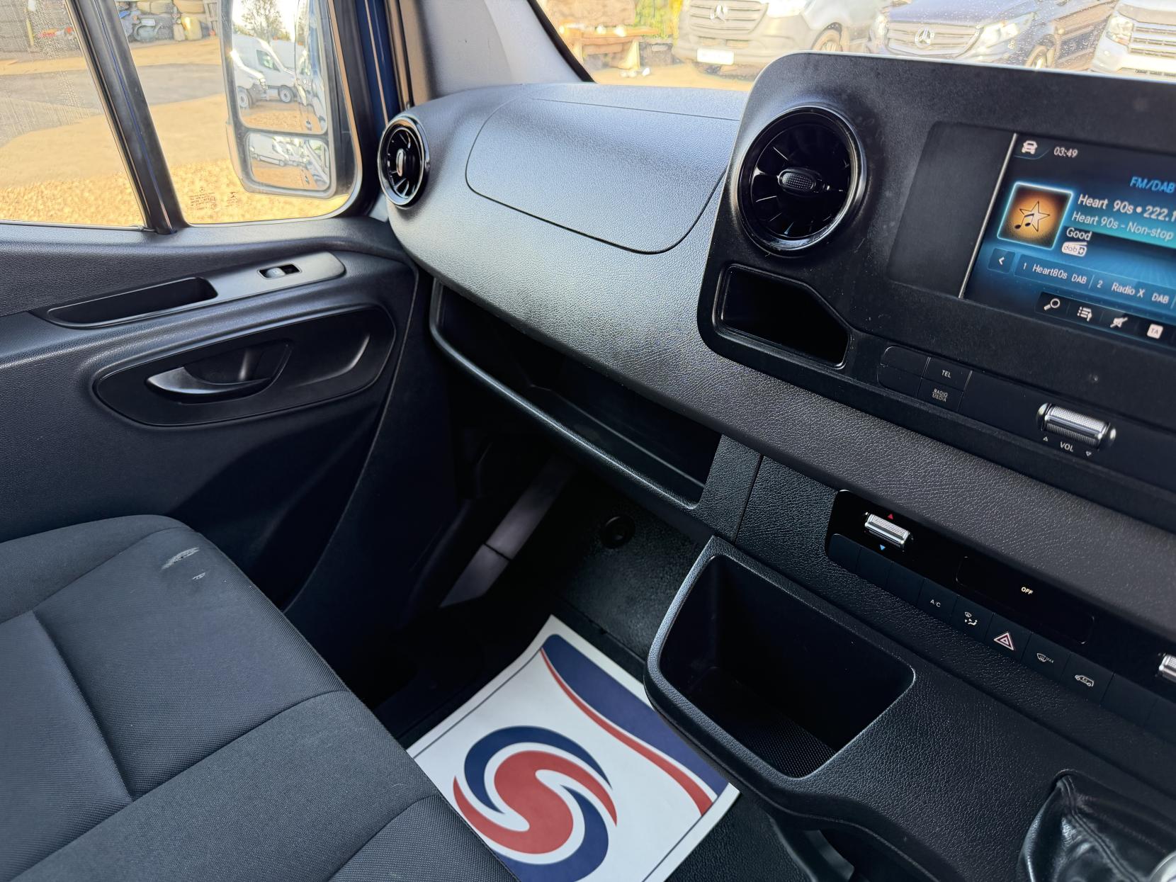 2020 Mercedes-Benz Sprinter 2.1 316 CDI Panel Van 5dr Diesel Manual RWD L2 H2 Euro 6 (163 ps) - Thumbnail 30