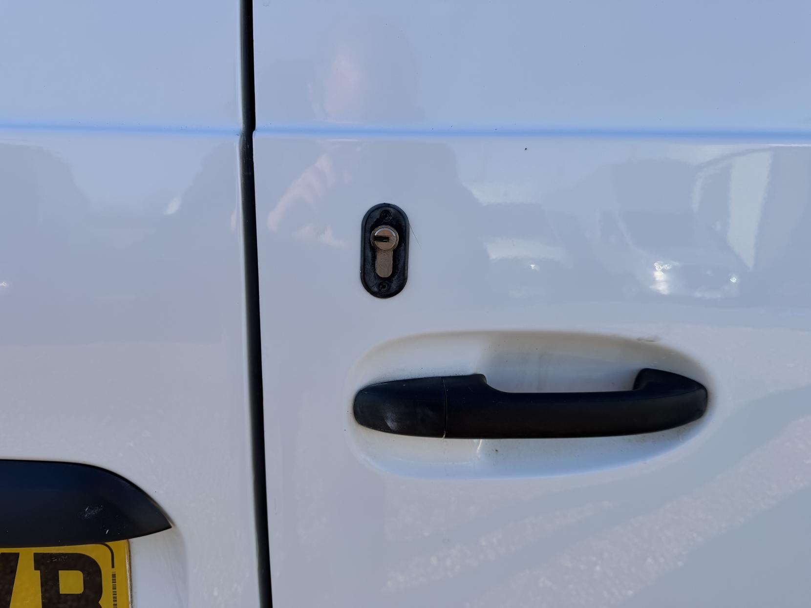 Mercedes-Benz Vito 2.1 114 CDI BlueTEC Panel Van 6dr Diesel Manual RWD L2 Euro 6 (136 ps)