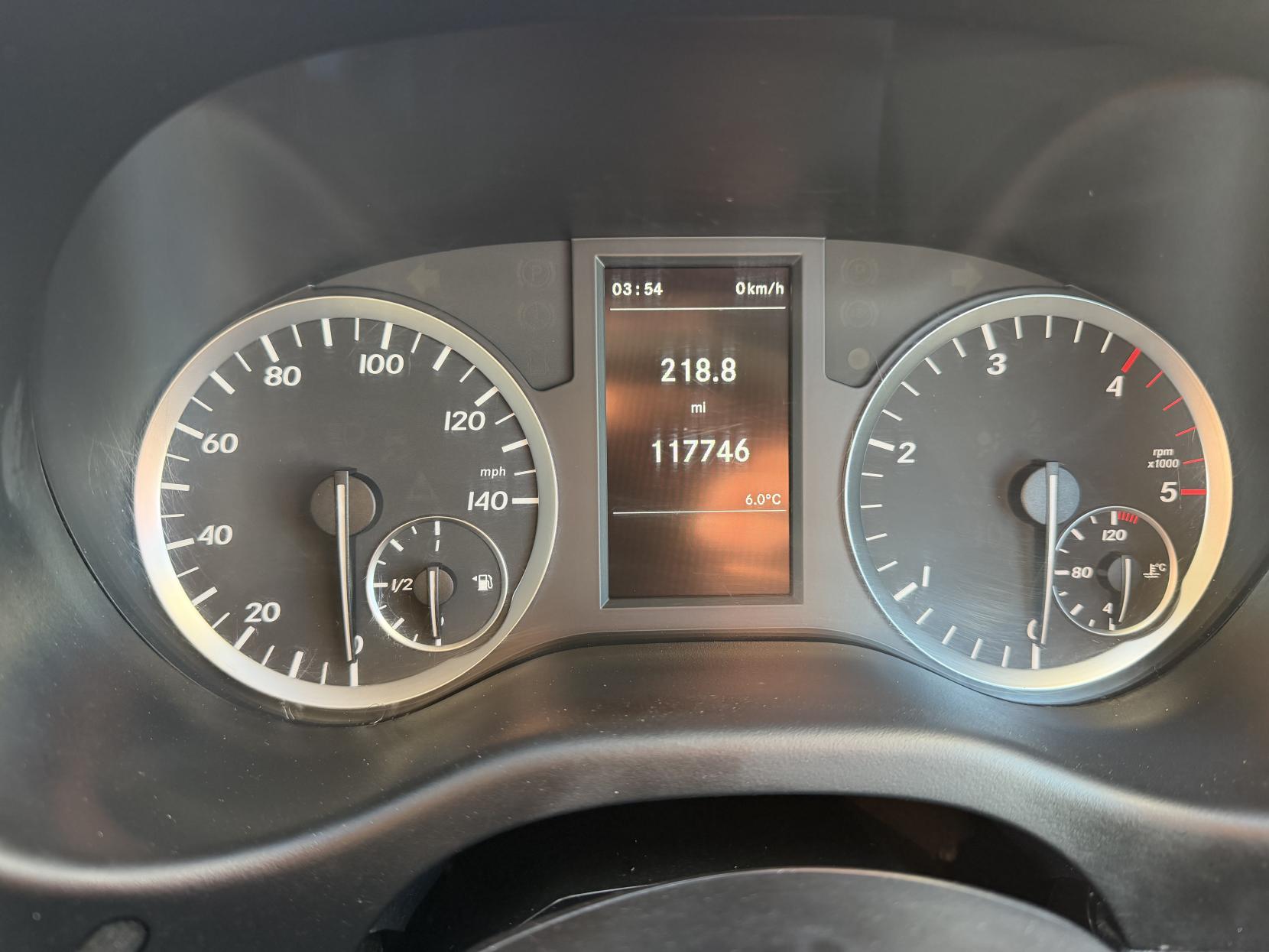 Mercedes-Benz Vito 2.1 114 CDI BlueTEC Panel Van 6dr Diesel Manual RWD L2 Euro 6 (136 ps)