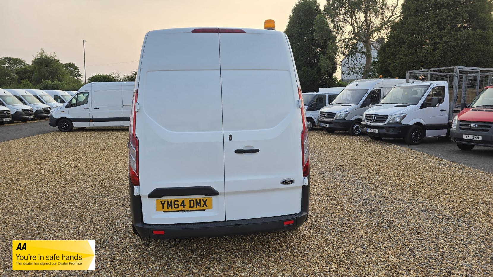 Ford Transit Custom 2.2 TDCi 290 Panel Van 5dr Diesel Manual L1 H1 (186 g/km, 98 bhp)