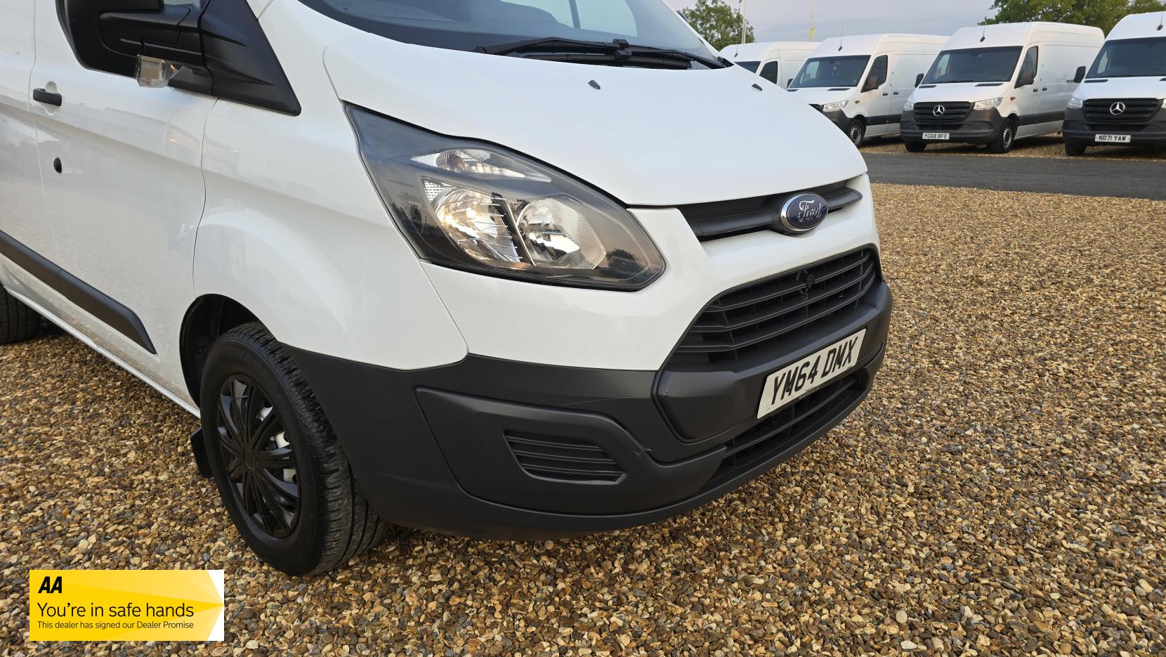 Ford Transit Custom 2.2 TDCi 290 Panel Van 5dr Diesel Manual L1 H1 (186 g/km, 98 bhp)