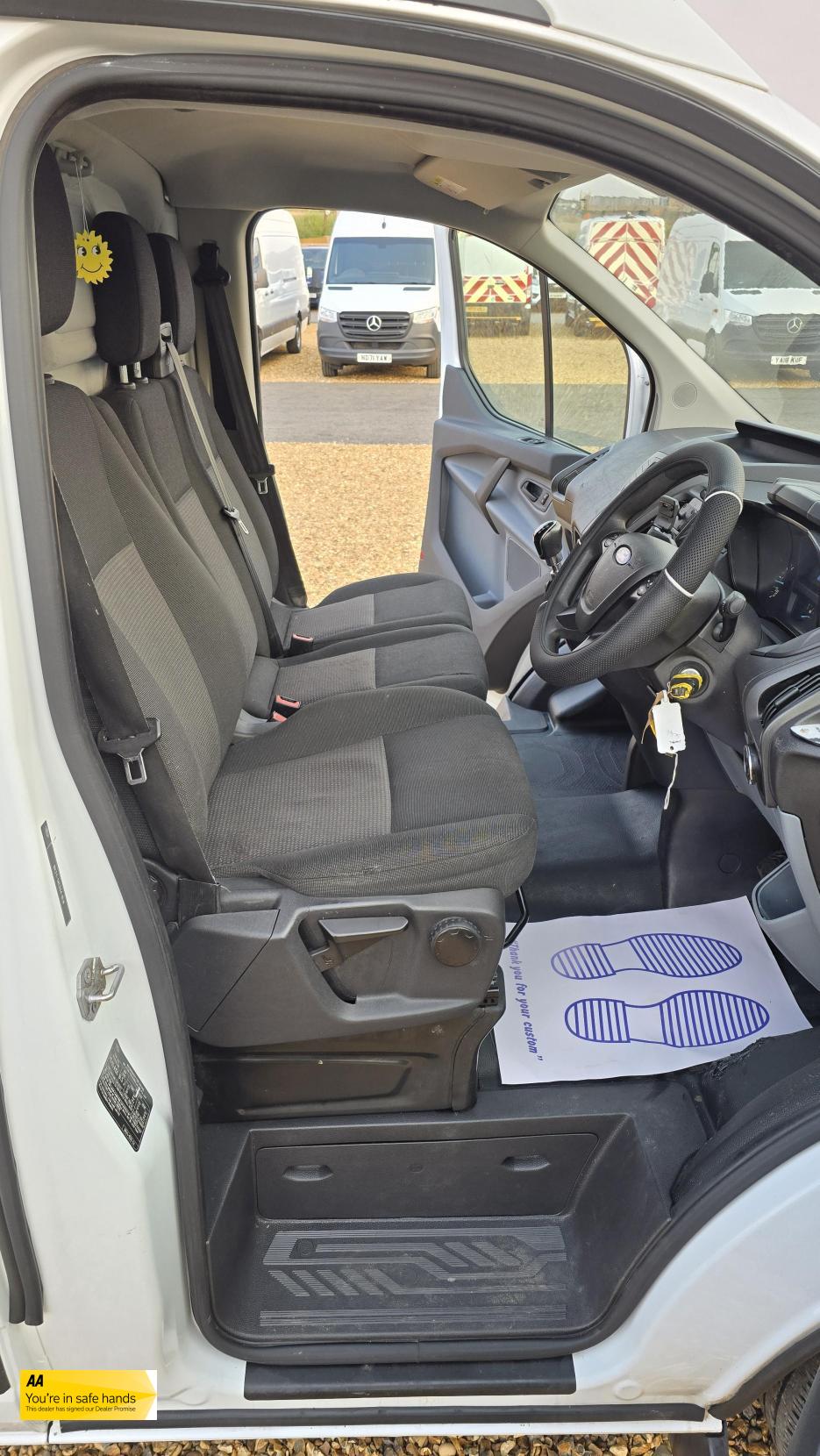 Ford Transit Custom 2.2 TDCi 290 Panel Van 5dr Diesel Manual L1 H1 (186 g/km, 98 bhp)