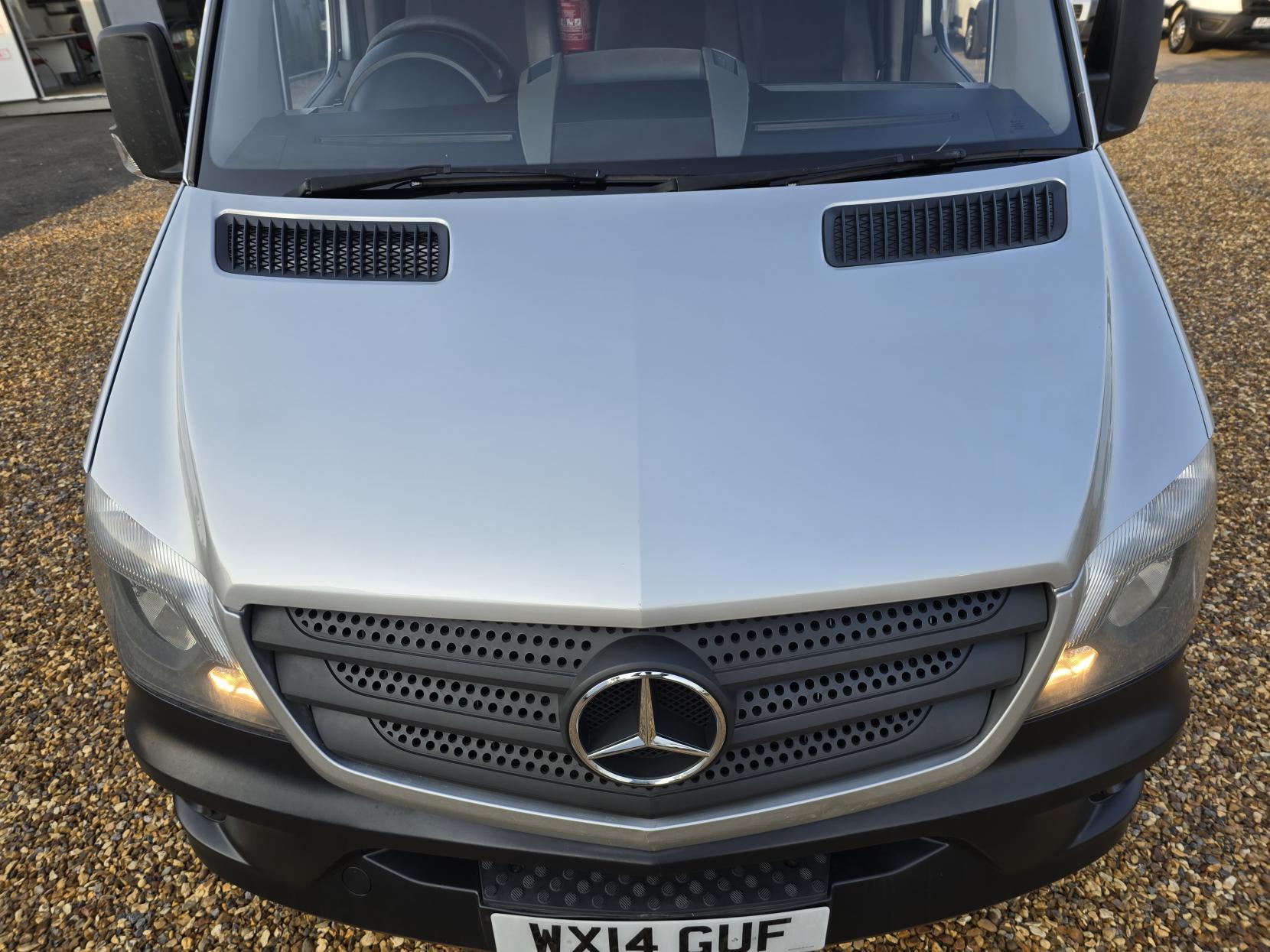 Mercedes-Benz Sprinter 2.1 313 CDi Panel Van 4dr Diesel Manual RWD L1 H3 (222 g/km, 129 bhp)