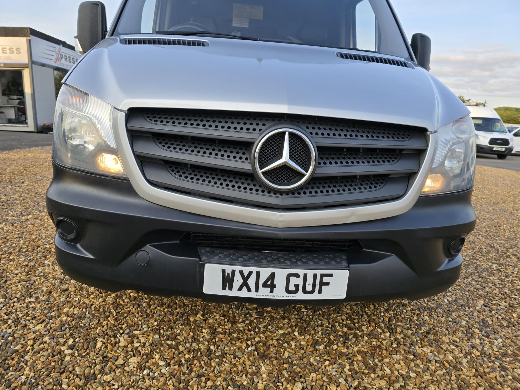 Mercedes-Benz Sprinter 2.1 313 CDi Panel Van 4dr Diesel Manual RWD L1 H3 (222 g/km, 129 bhp)