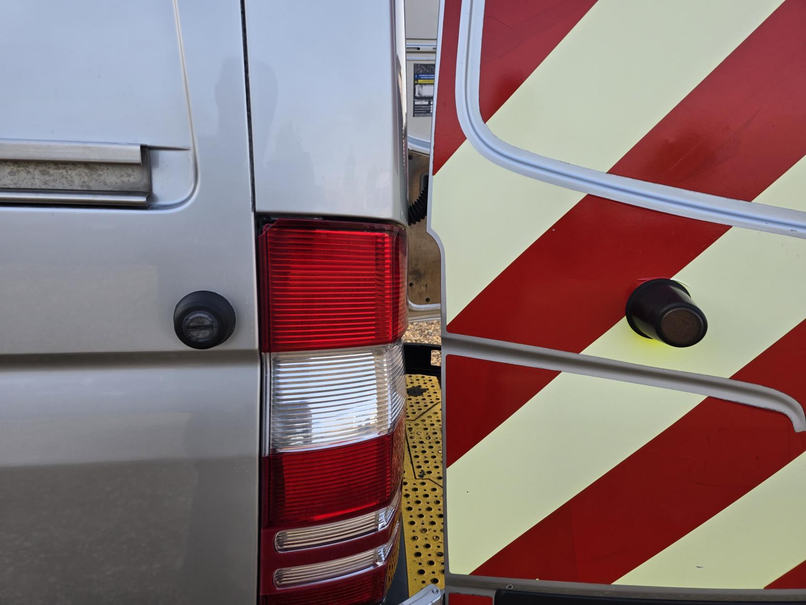 Mercedes-Benz Sprinter 2.1 313 CDi Panel Van 4dr Diesel Manual RWD L1 H3 (222 g/km, 129 bhp)