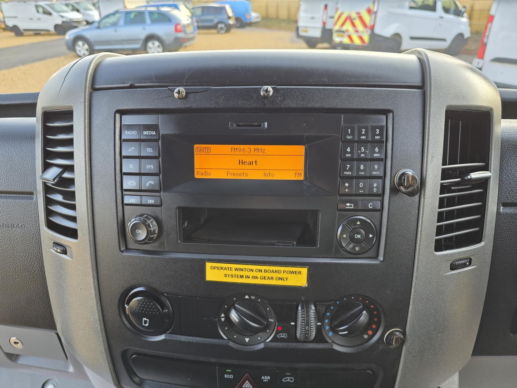 Mercedes-Benz Sprinter 2.1 313 CDi Panel Van 4dr Diesel Manual RWD L1 H3 (222 g/km, 129 bhp)
