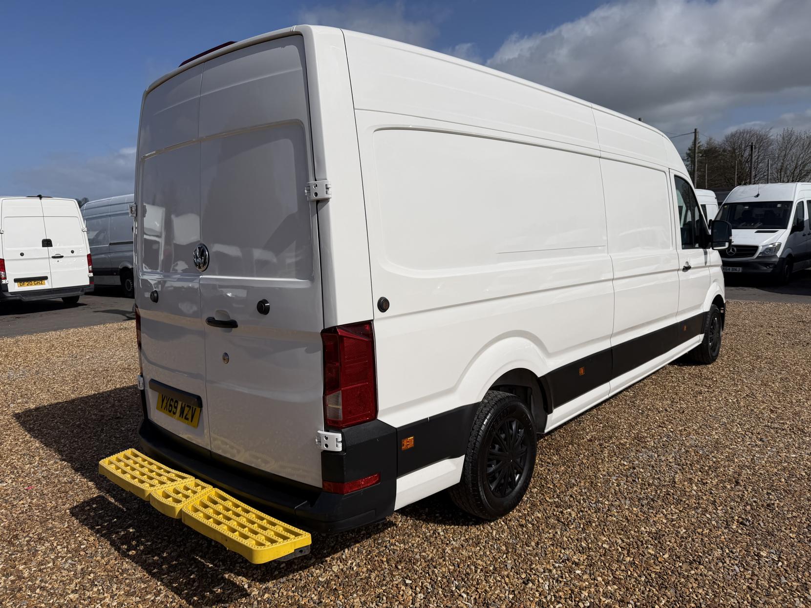Volkswagen Crafter 2.0 TDI CR35 Trendline Panel Van 5dr Diesel Manual RWD LWB High Roof Euro 6 (s/s) (140 ps)