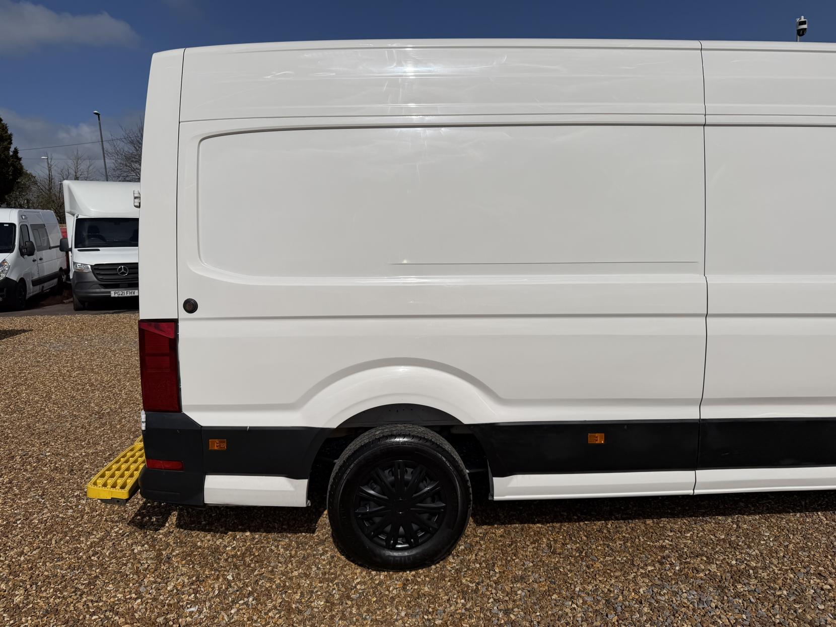 Volkswagen Crafter 2.0 TDI CR35 Trendline Panel Van 5dr Diesel Manual RWD LWB High Roof Euro 6 (s/s) (140 ps)