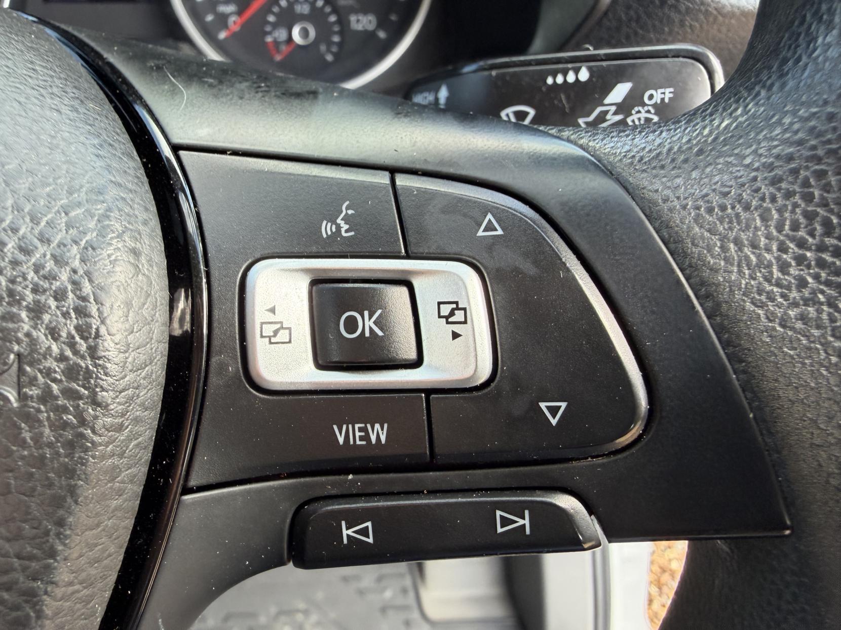 Volkswagen Crafter 2.0 TDI CR35 Trendline Panel Van 5dr Diesel Manual RWD LWB High Roof Euro 6 (s/s) (140 ps)