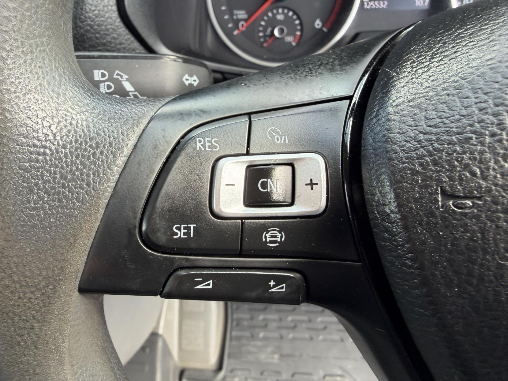 Volkswagen Crafter 2.0 TDI CR35 Trendline Panel Van 5dr Diesel Manual RWD LWB High Roof Euro 6 (s/s) (140 ps)