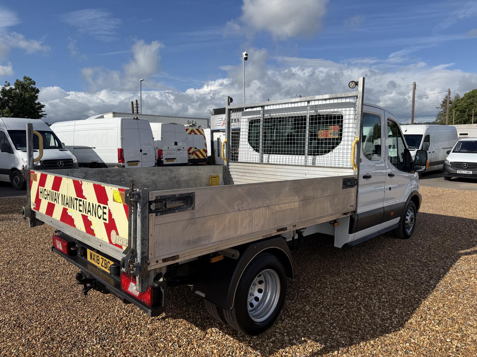 2018 Ford Transit 2.0 350 EcoBlue 1-Way Double Tipper Double Cab 4dr Diesel Manual RWD L3 Euro 6 (1-Way, 1-Stop) (130 ps) - Thumbnail 56