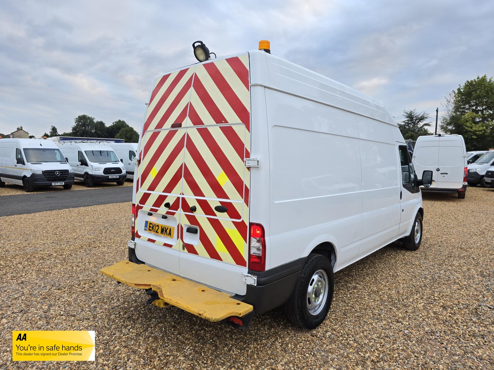 Ford Transit 2.2 TDCi 350 Panel Van 3dr Diesel Manual RWD L3 H3 (224 g/km, 98 bhp)
