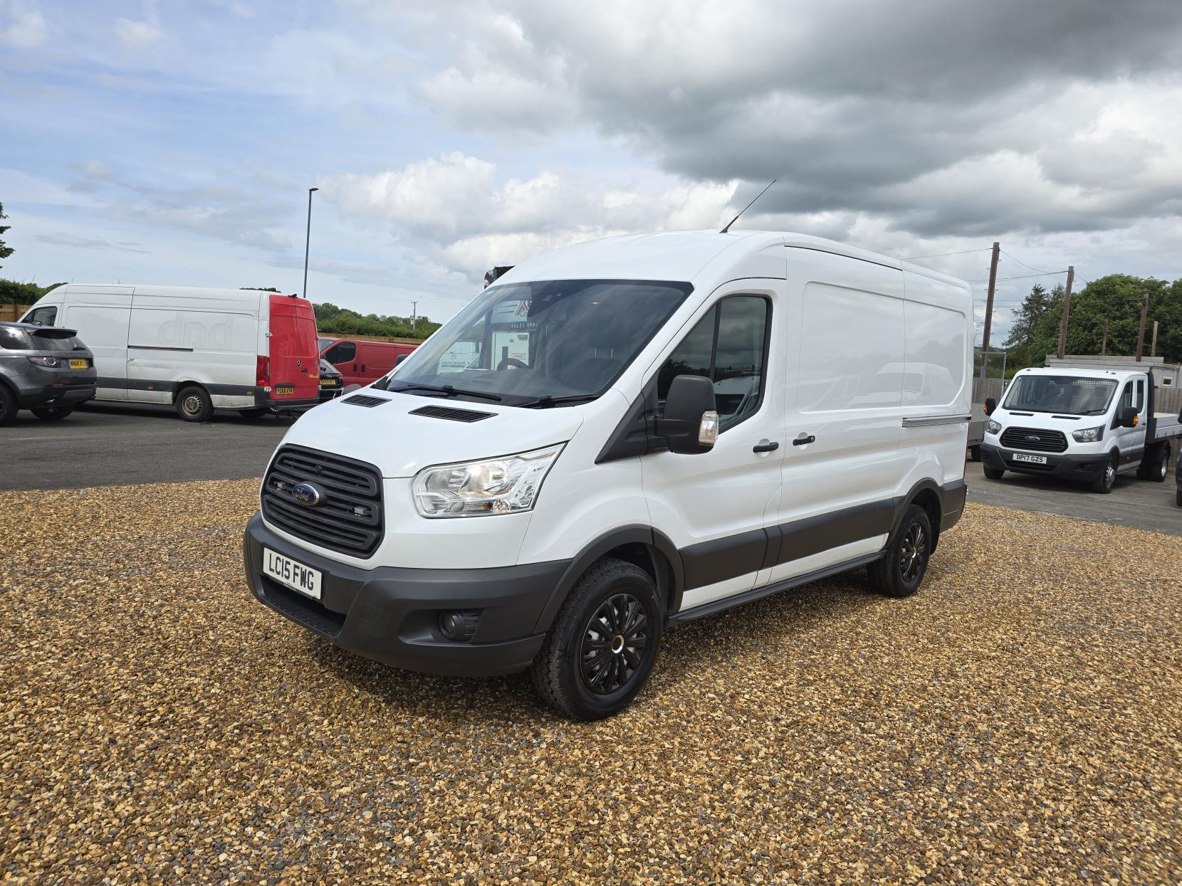 Ford Transit 2.2 TDCi 350 Panel Van 5dr Diesel Manual RWD L2 H2 Euro 5 (125 ps)
