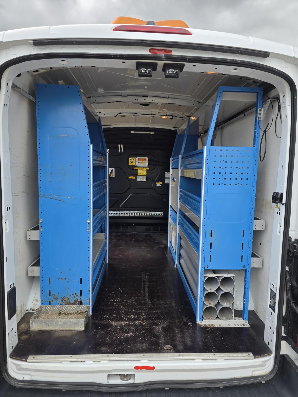 Ford Transit 2.2 TDCi 350 Panel Van 5dr Diesel Manual RWD L2 H2 Euro 5 (125 ps)