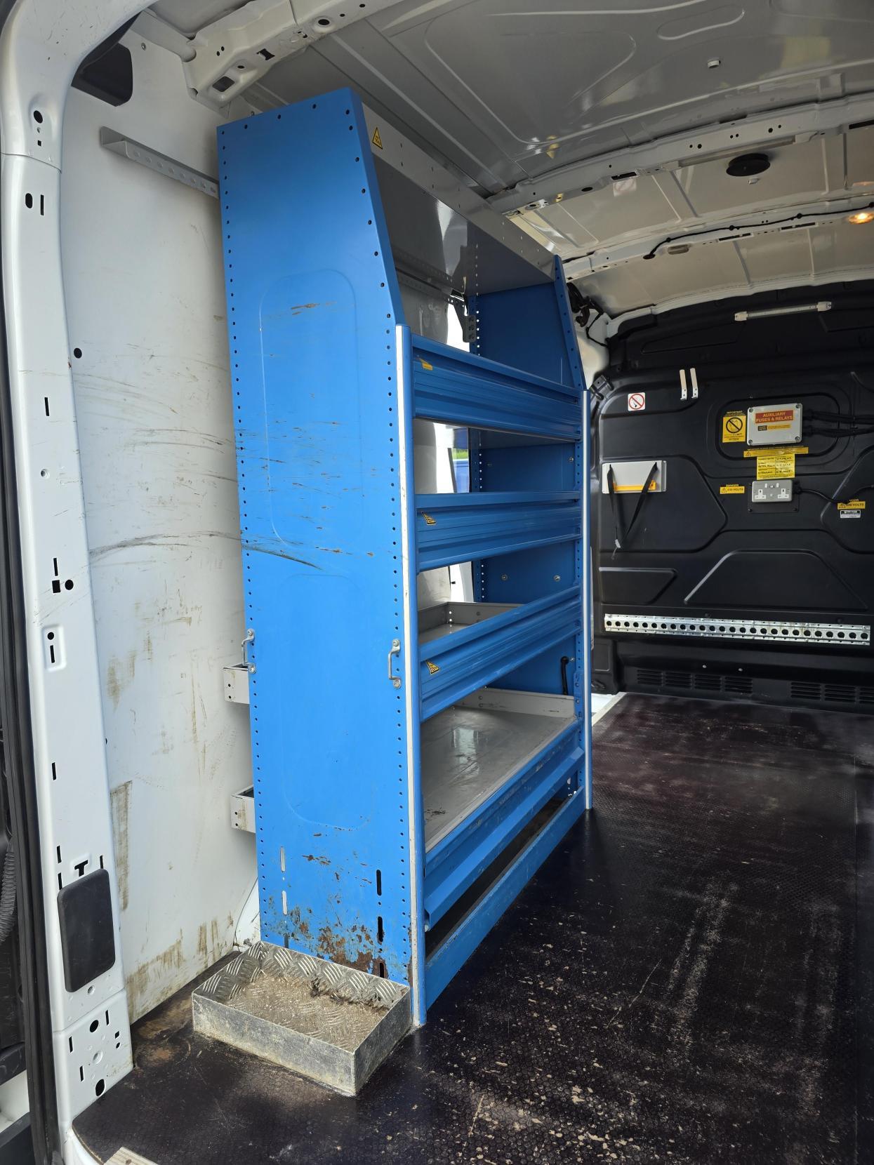 Ford Transit 2.2 TDCi 350 Panel Van 5dr Diesel Manual RWD L2 H2 Euro 5 (125 ps)