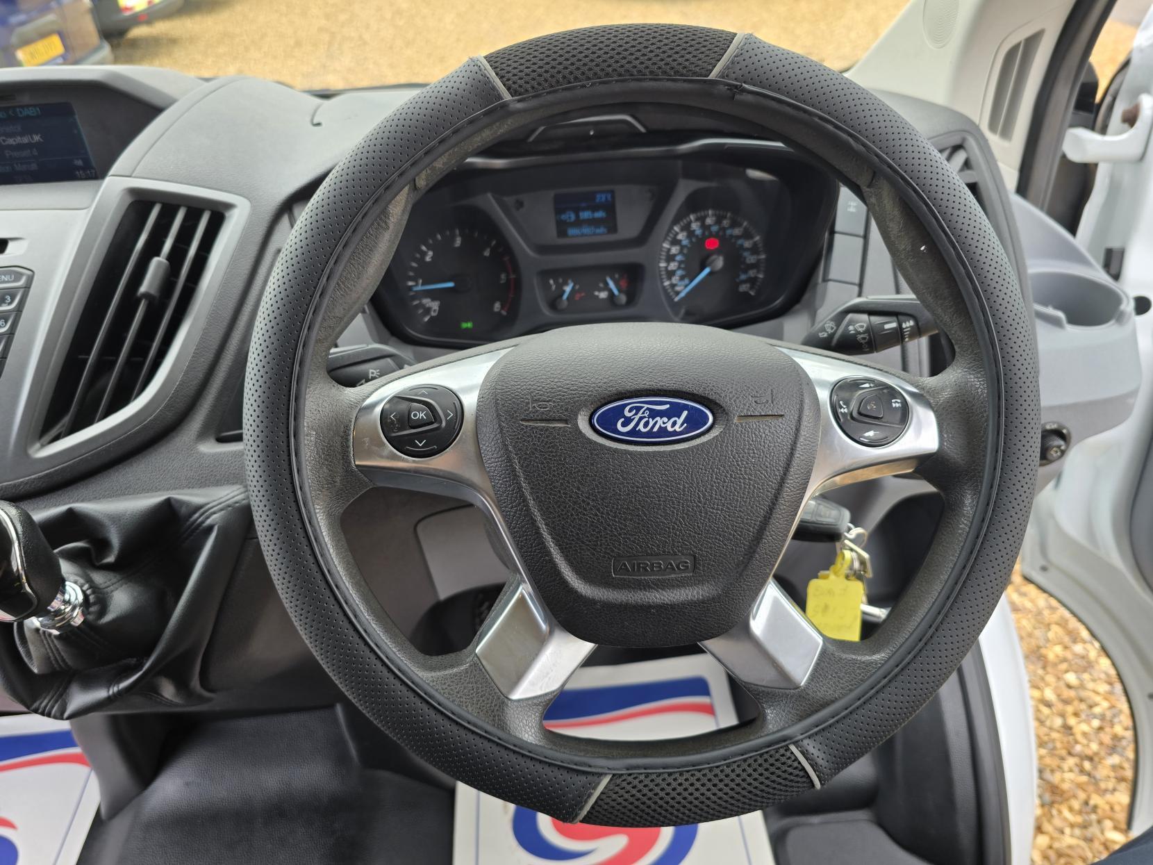 Ford Transit 2.2 TDCi 350 Panel Van 5dr Diesel Manual RWD L2 H2 Euro 5 (125 ps)