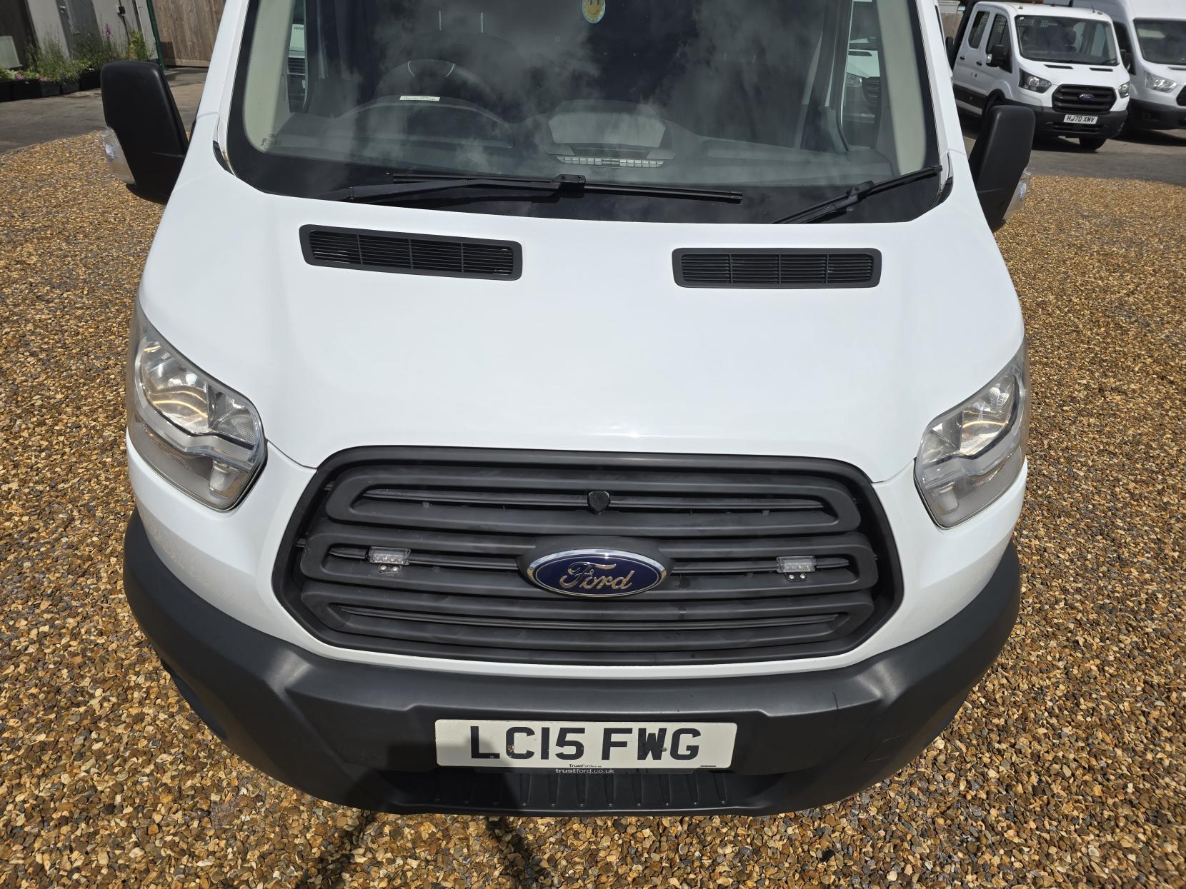 Ford Transit 2.2 TDCi 350 Panel Van 5dr Diesel Manual RWD L2 H2 Euro 5 (125 ps)