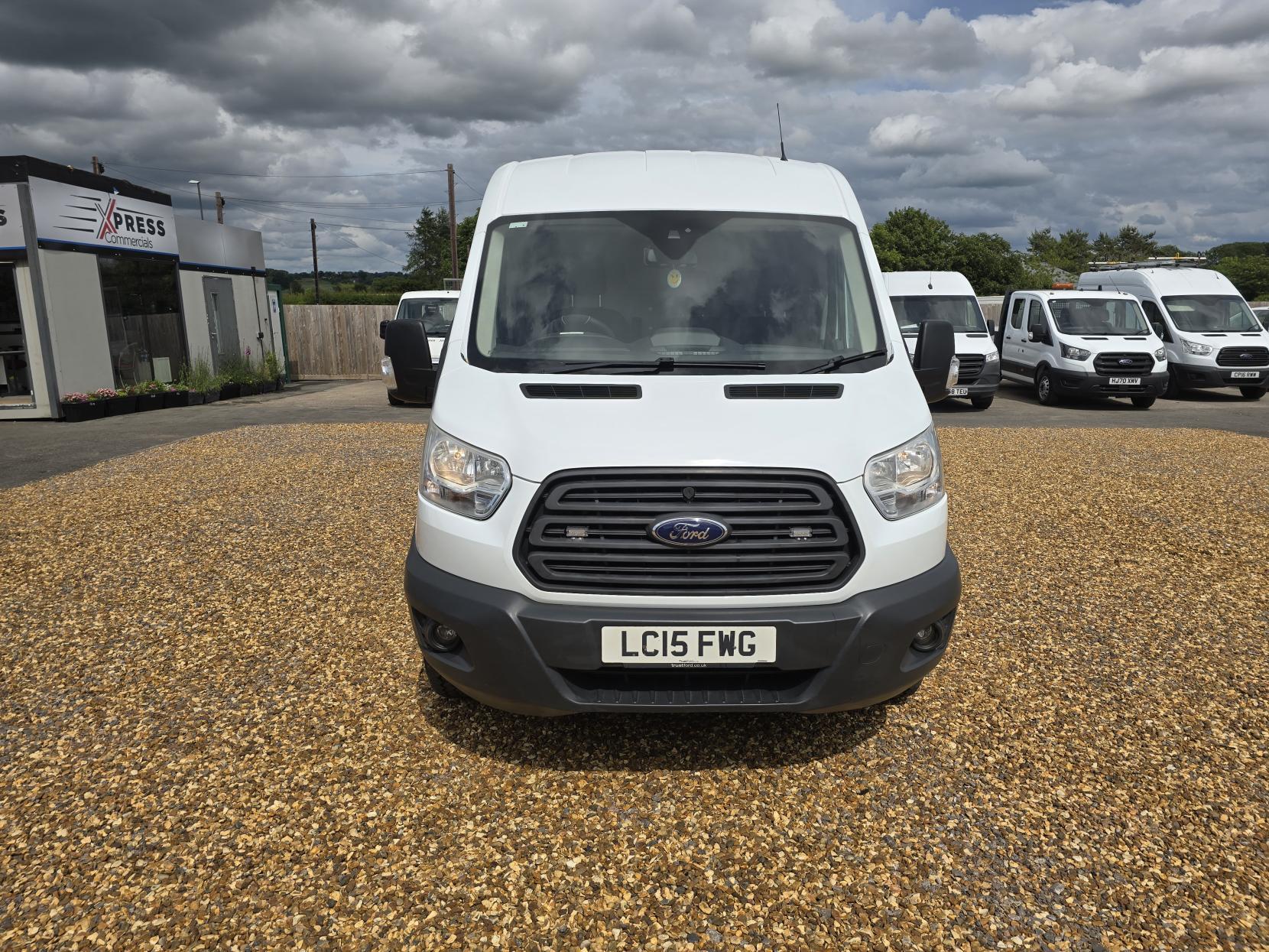 Ford Transit 2.2 TDCi 350 Panel Van 5dr Diesel Manual RWD L2 H2 Euro 5 (125 ps)