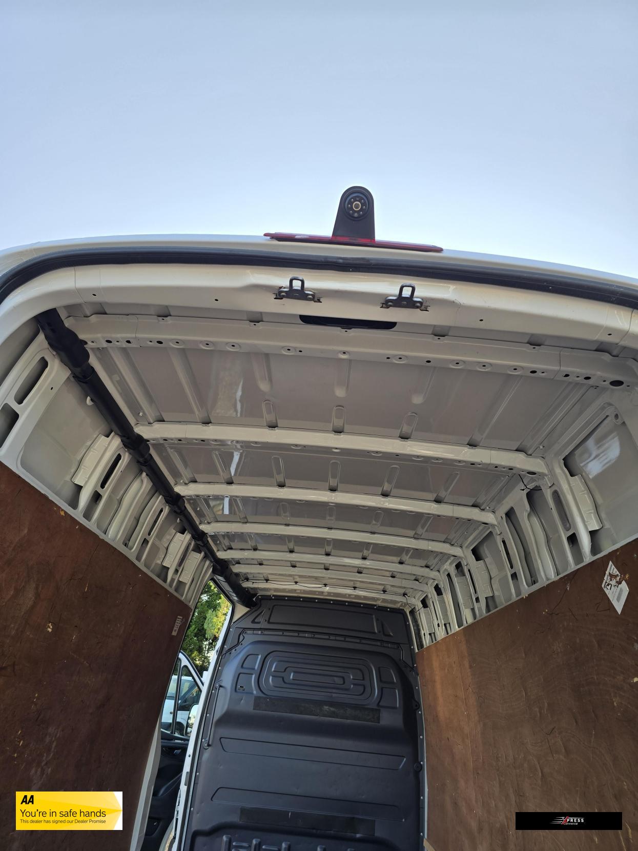 Mercedes-Benz Sprinter Sprinter 2.1 311 CDI Panel Van 5dr Diesel Manual RWD L3 H2 Euro 6 (114 ps)