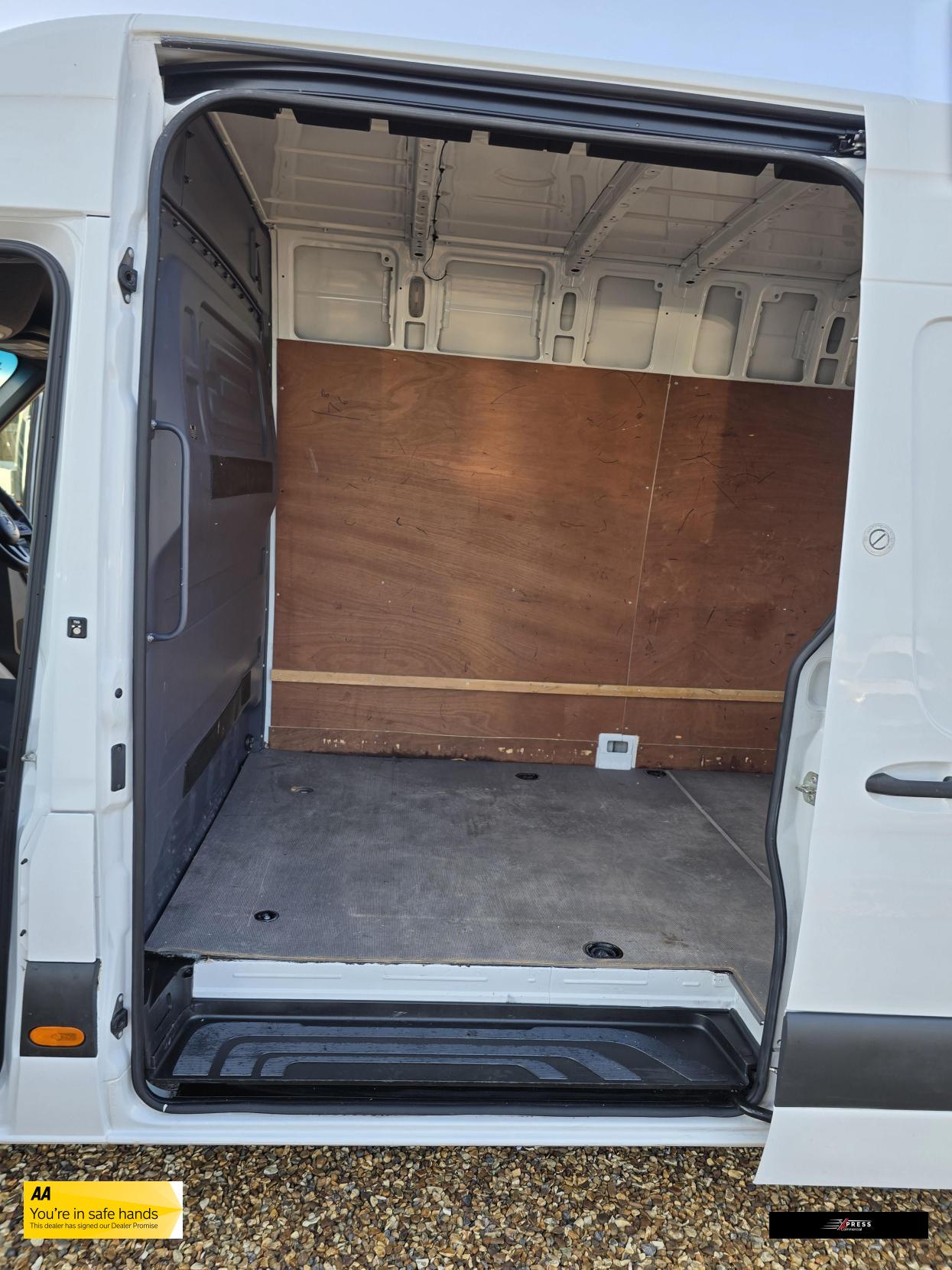Mercedes-Benz Sprinter Sprinter 2.1 311 CDI Panel Van 5dr Diesel Manual RWD L3 H2 Euro 6 (114 ps)