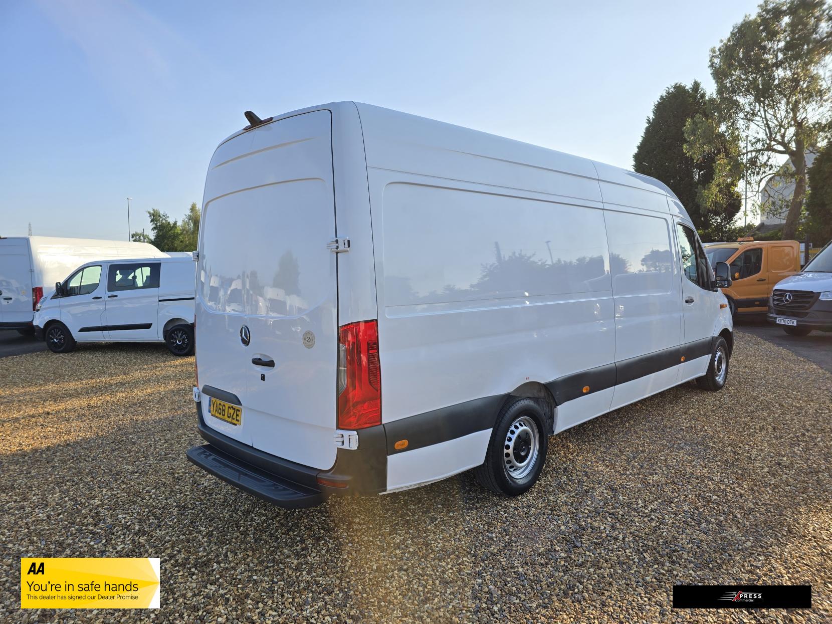 Mercedes-Benz Sprinter Sprinter 2.1 311 CDI Panel Van 5dr Diesel Manual RWD L3 H2 Euro 6 (114 ps)