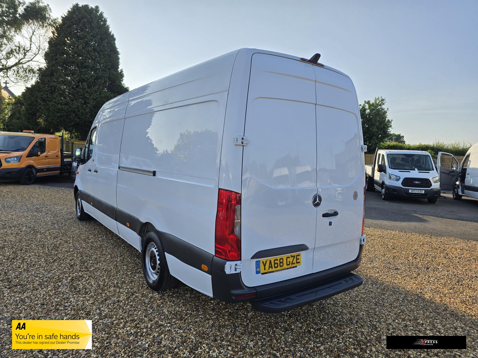 Mercedes-Benz Sprinter Sprinter 2.1 311 CDI Panel Van 5dr Diesel Manual RWD L3 H2 Euro 6 (114 ps)