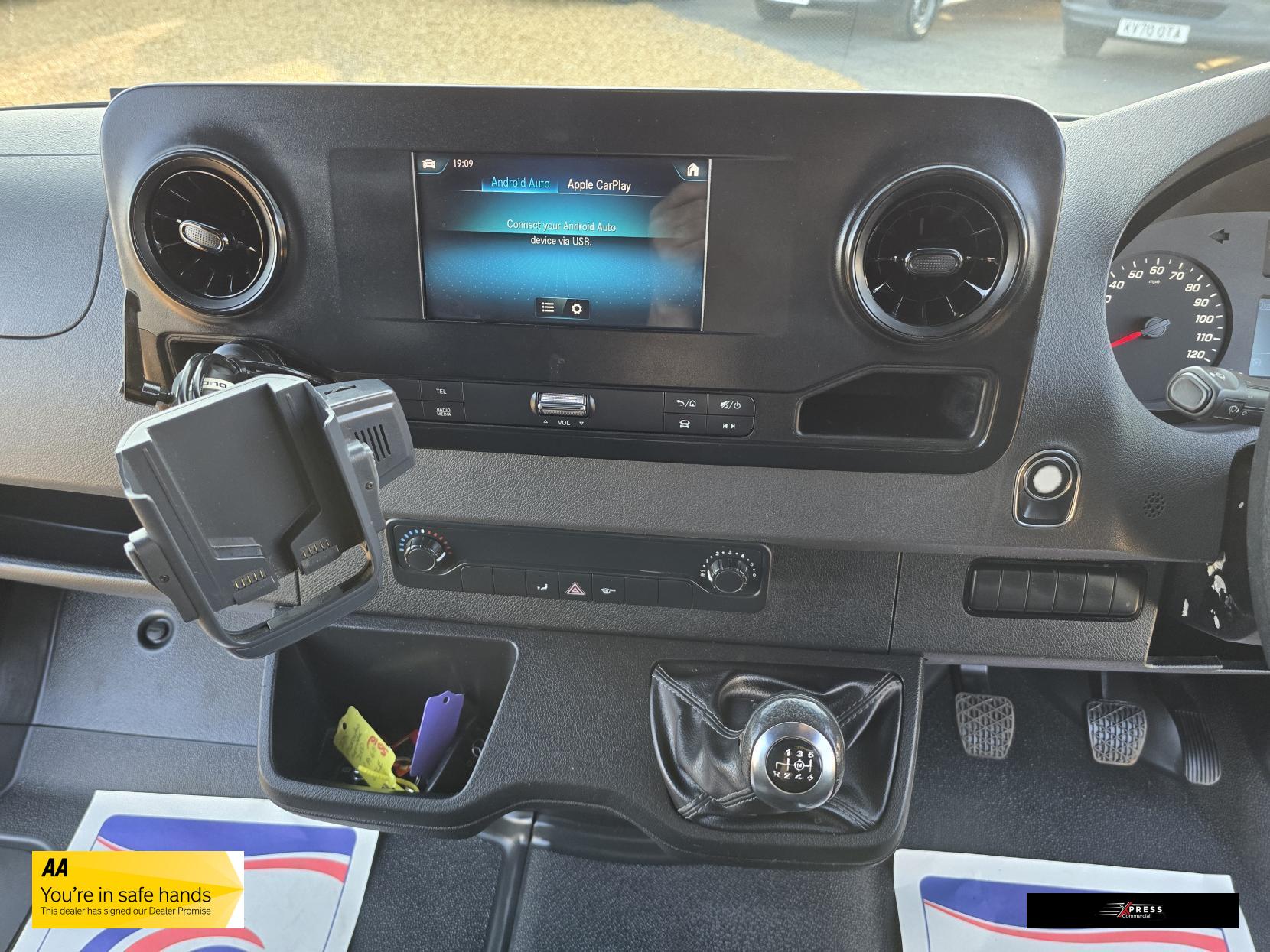 Mercedes-Benz Sprinter Sprinter 2.1 311 CDI Panel Van 5dr Diesel Manual RWD L3 H2 Euro 6 (114 ps)