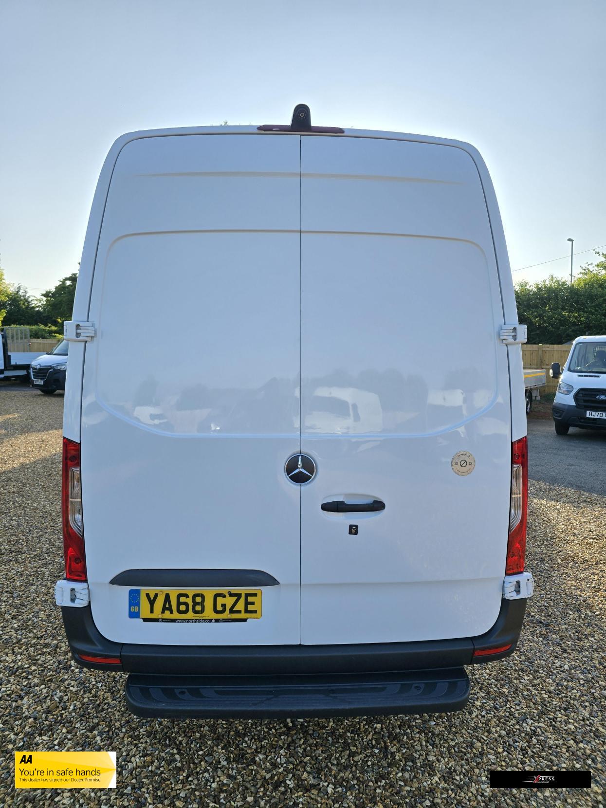 Mercedes-Benz Sprinter Sprinter 2.1 311 CDI Panel Van 5dr Diesel Manual RWD L3 H2 Euro 6 (114 ps)