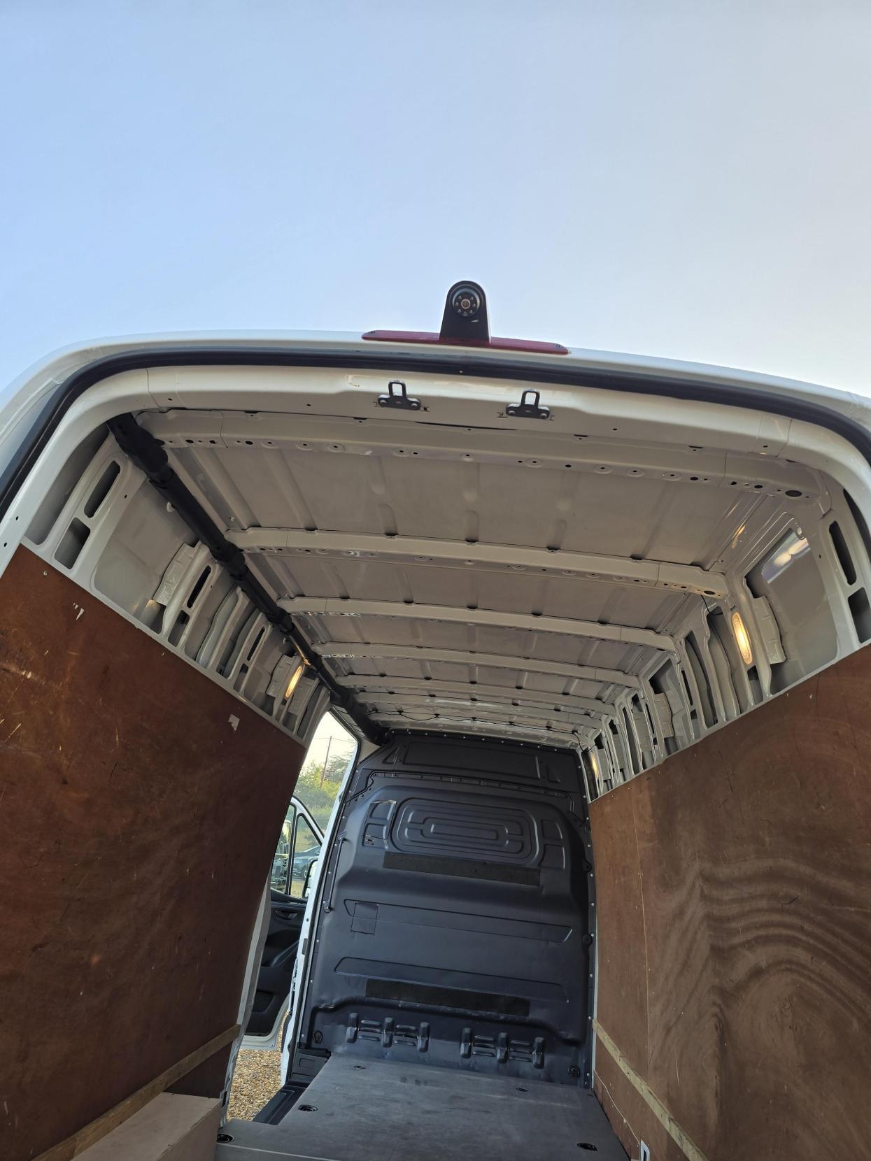 Mercedes-Benz Sprinter 2.1 311 CDI Panel Van 5dr Diesel Manual RWD L3 H2 Euro 6 (114 ps)