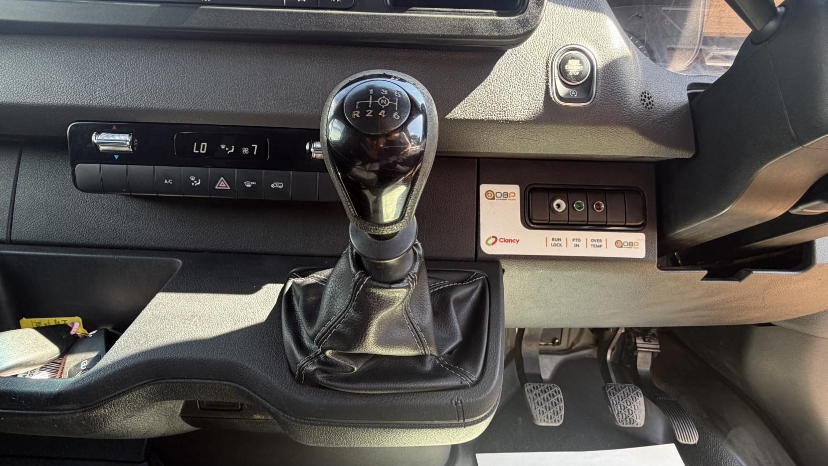 2020 Mercedes-Benz Sprinter 2.1 316 CDI Panel Van 5dr Diesel Manual RWD L2 H2 Euro 6 (163 ps) - Thumbnail 16