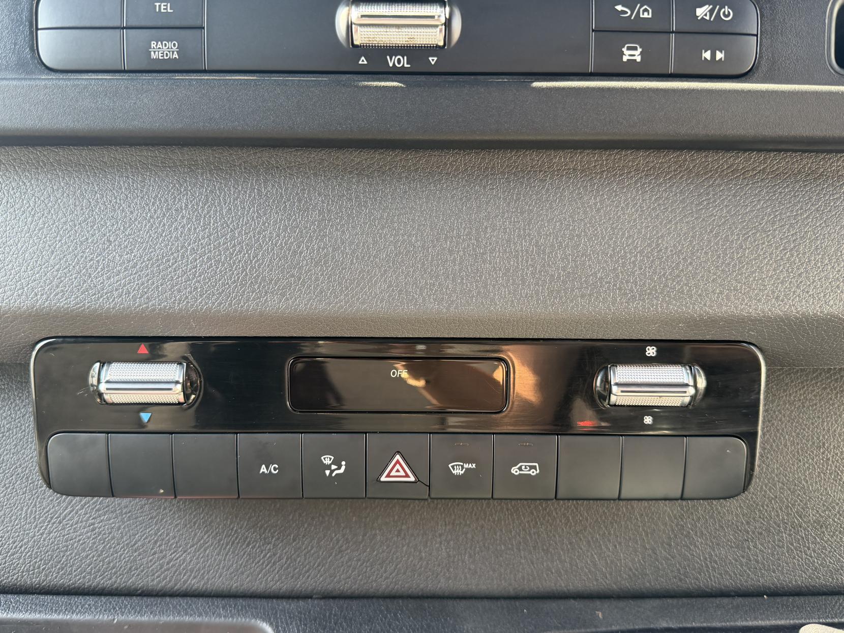 2020 Mercedes-Benz Sprinter 2.1 316 CDI Panel Van 5dr Diesel Manual RWD L2 H2 Euro 6 (163 ps) - Thumbnail 14