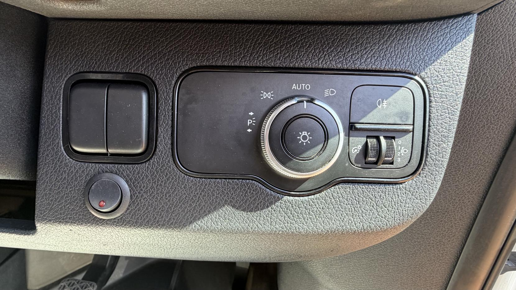 2020 Mercedes-Benz Sprinter 2.1 316 CDI Panel Van 5dr Diesel Manual RWD L2 H2 Euro 6 (163 ps) - Thumbnail 20