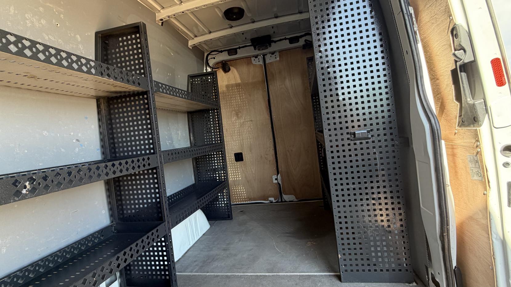 2020 Mercedes-Benz Sprinter 2.1 316 CDI Panel Van 5dr Diesel Manual RWD L2 H2 Euro 6 (163 ps) - Thumbnail 35