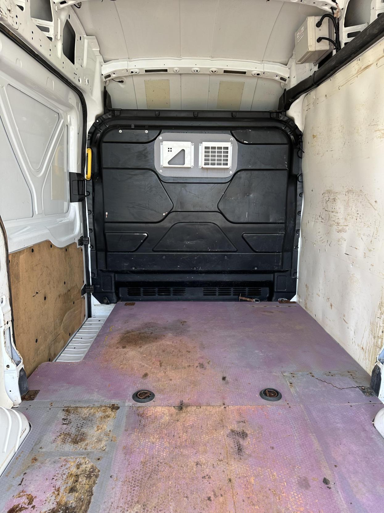 Ford Transit 2.0 350 EcoBlue Panel Van 5dr Diesel Manual RWD L2 H3 Euro 6 (170 ps)