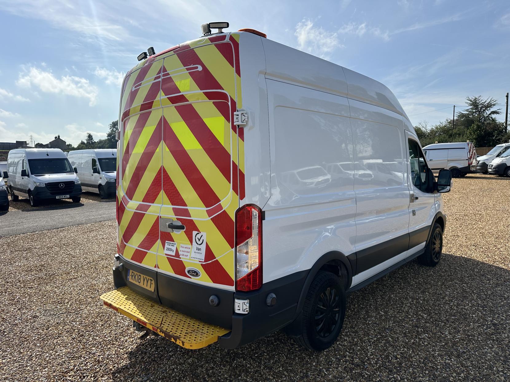 Ford Transit 2.0 350 EcoBlue Panel Van 5dr Diesel Manual RWD L2 H3 Euro 6 (170 ps)