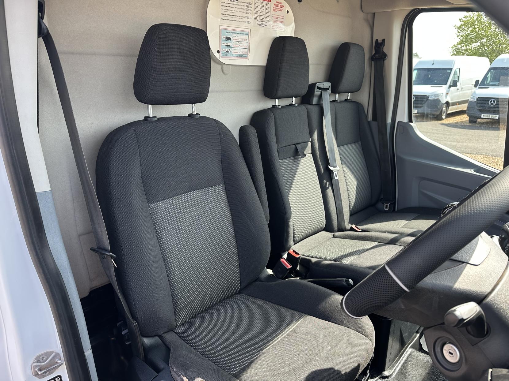 Ford Transit 2.0 350 EcoBlue Panel Van 5dr Diesel Manual RWD L2 H3 Euro 6 (170 ps)