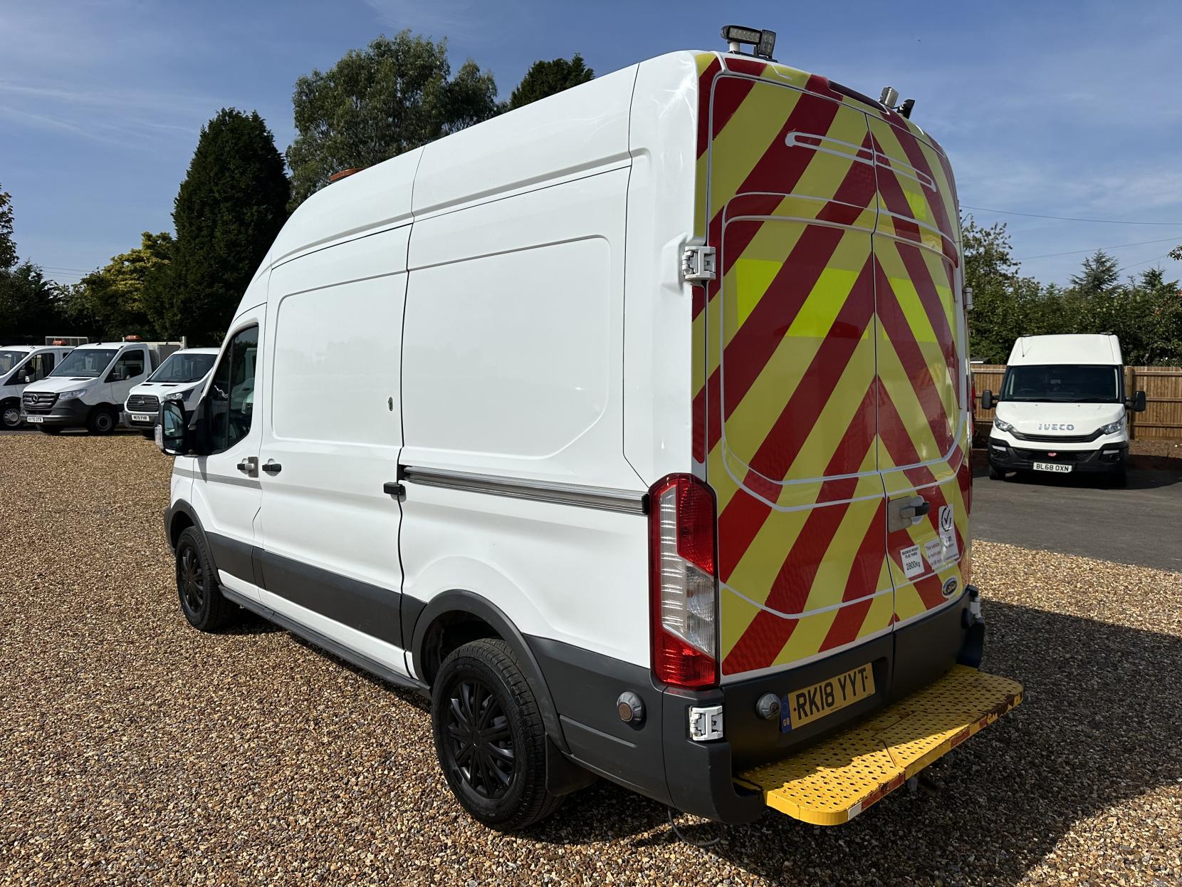 Ford Transit 2.0 350 EcoBlue Panel Van 5dr Diesel Manual RWD L2 H3 Euro 6 (170 ps)