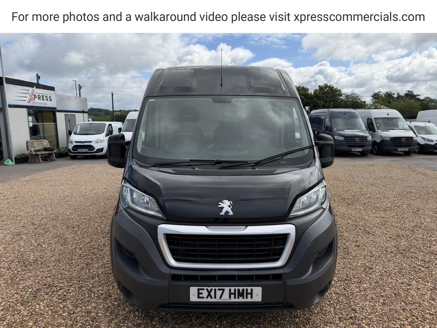 2017 Peugeot Boxer 2.0 BlueHDi 335 Professional Panel Van 5dr Diesel Manual L3 H2 Euro 6 (130 ps) - Thumbnail 6