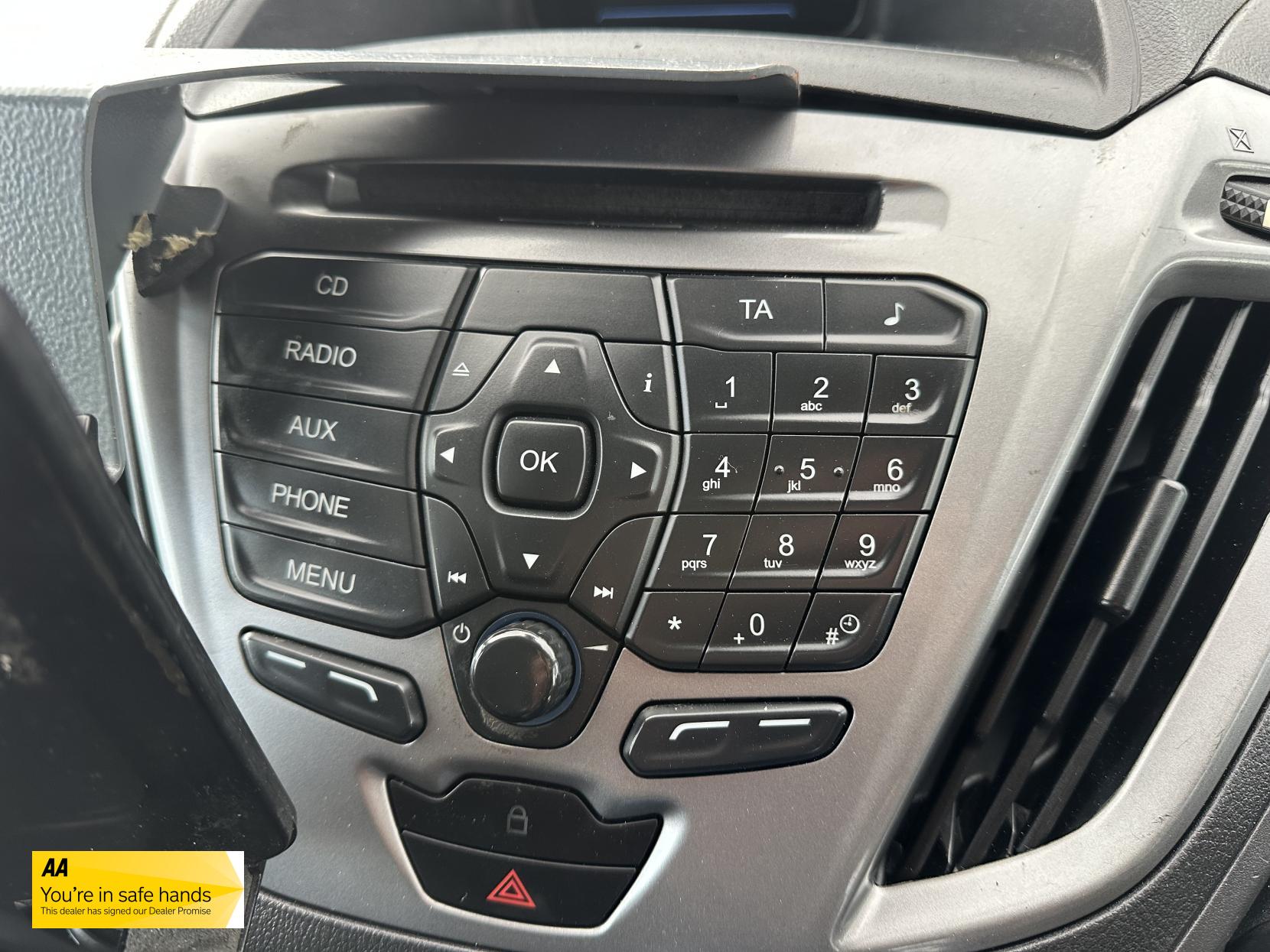 Ford Transit Custom 2.2 TDCi 330 Trend Panel Van 5dr Diesel Manual L2 H1 (197 g/km, 123 bhp)