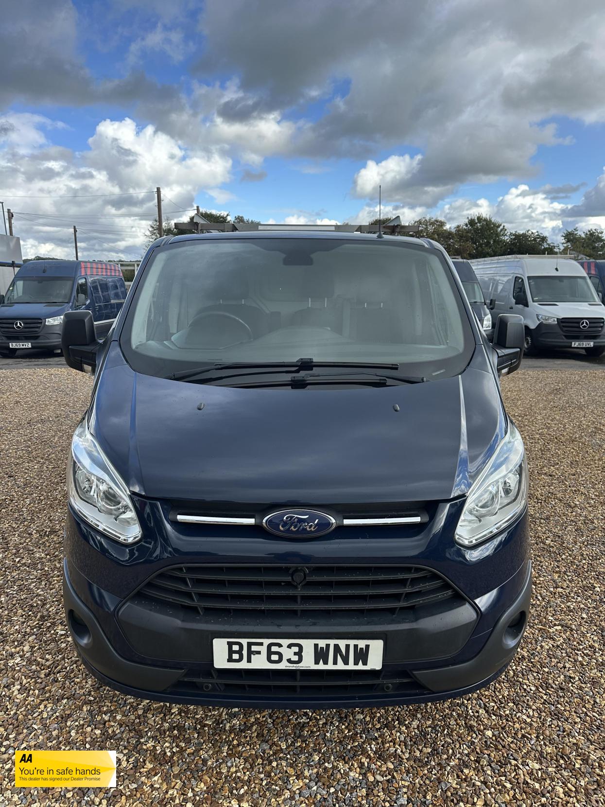 Ford Transit Custom 2.2 TDCi 330 Trend Panel Van 5dr Diesel Manual L2 H1 (197 g/km, 123 bhp)