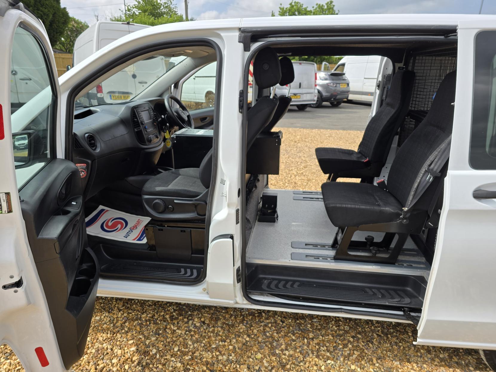 Mercedes-Benz Vito 2.1 116 CDI BlueTEC Panel Van 5dr Diesel G-Tronic+ RWD L1 Euro 6 (163 ps)