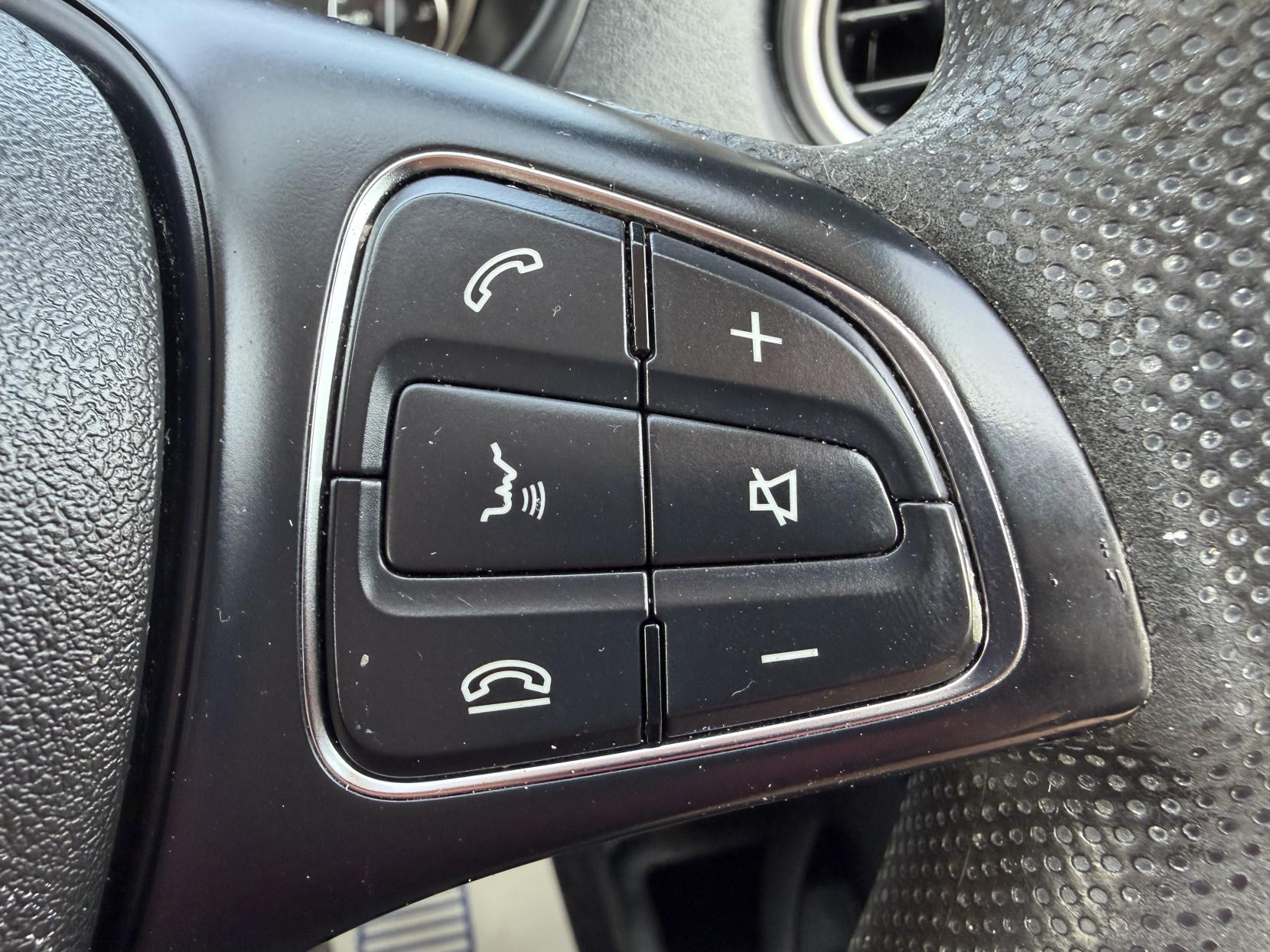 2016 Mercedes-Benz Vito 1.6 109 CDI Panel Van 5dr Diesel Manual FWD L1 Euro 5 (88 ps) - Thumbnail 39