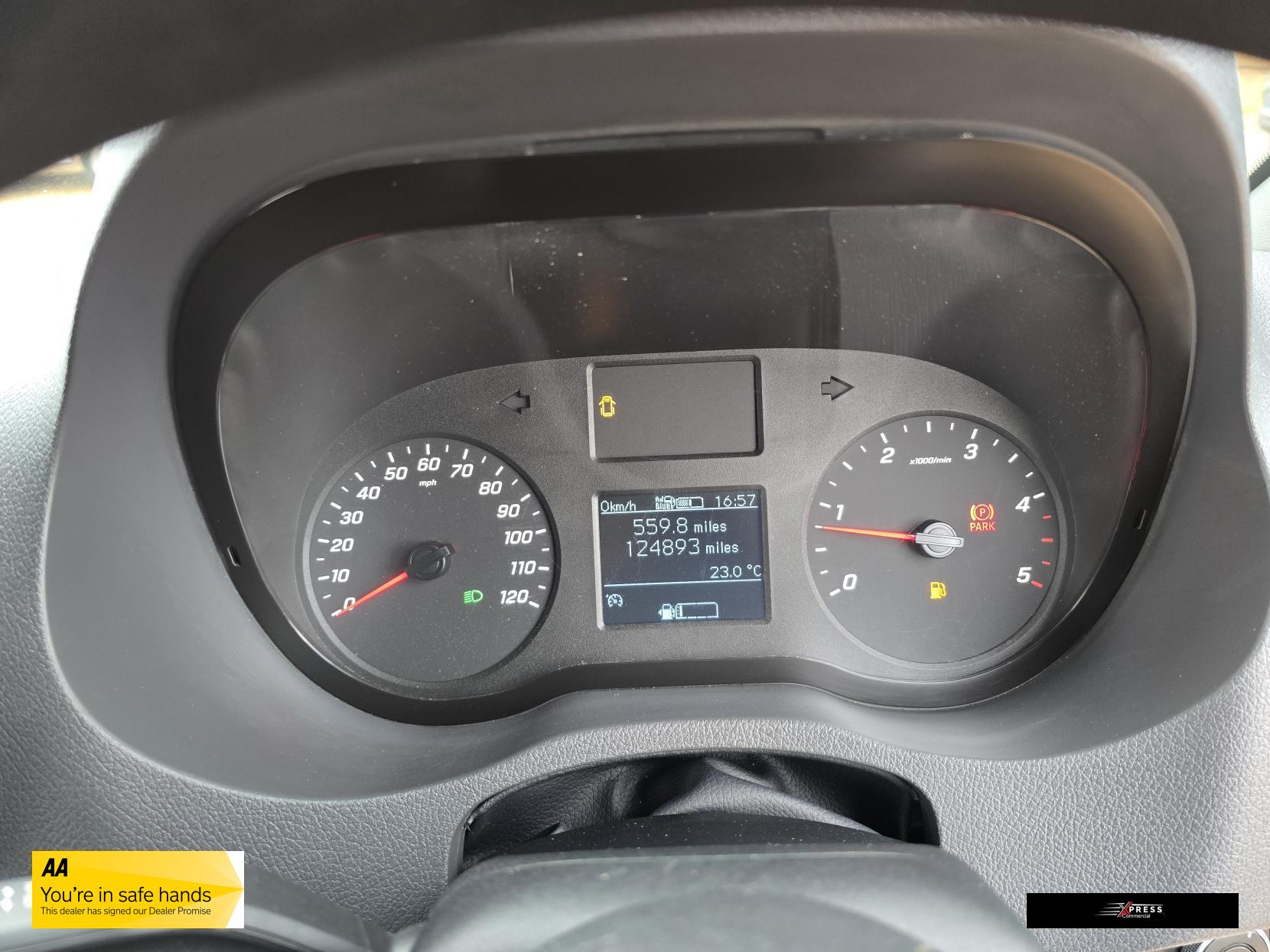 Mercedes-Benz Sprinter Sprinter 2.1 311 CDI Panel Van 5dr Diesel Manual RWD L3 H2 Euro 6 (114 ps)