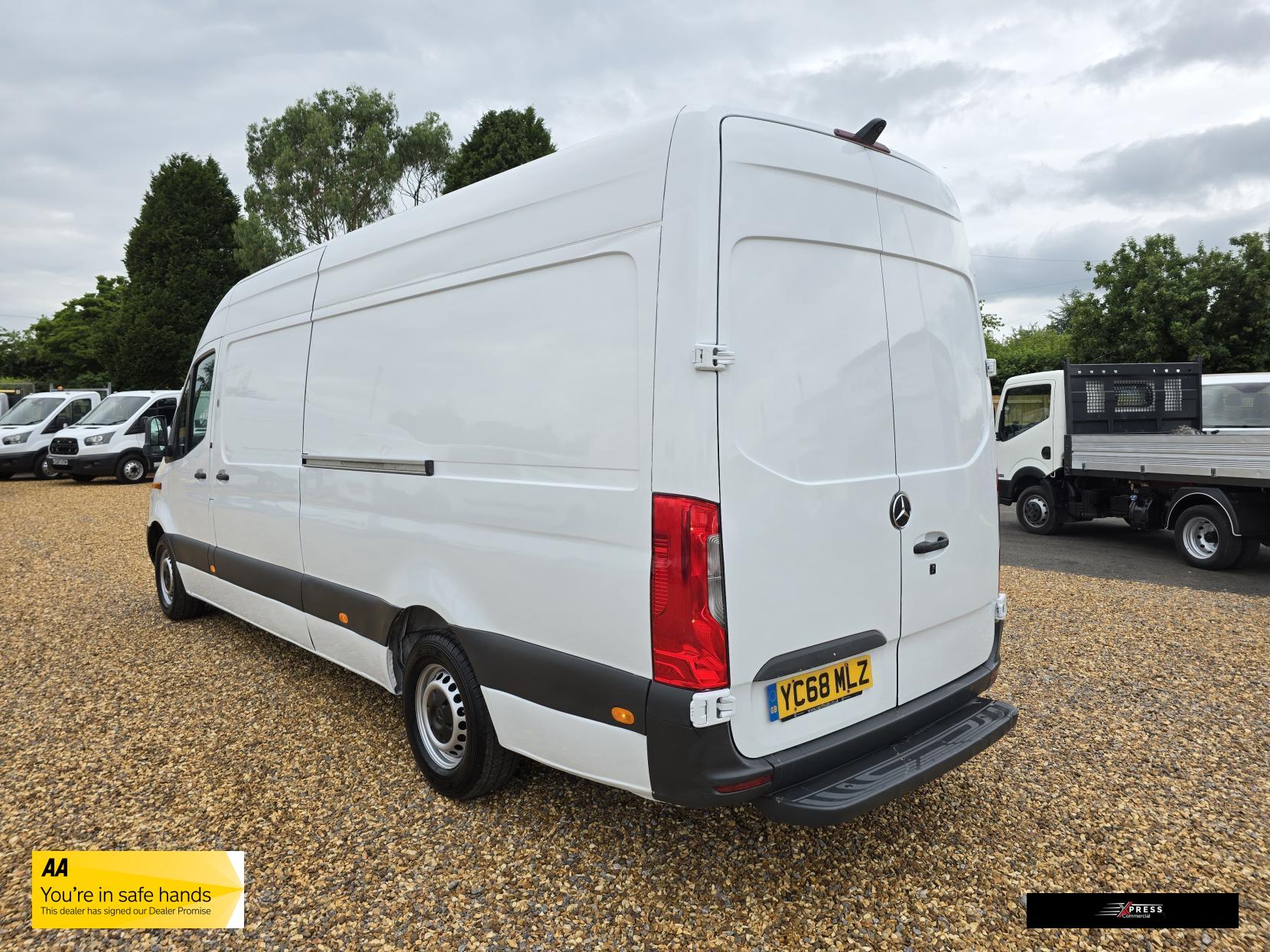 Mercedes-Benz Sprinter Sprinter 2.1 311 CDI Panel Van 5dr Diesel Manual RWD L3 H2 Euro 6 (114 ps)