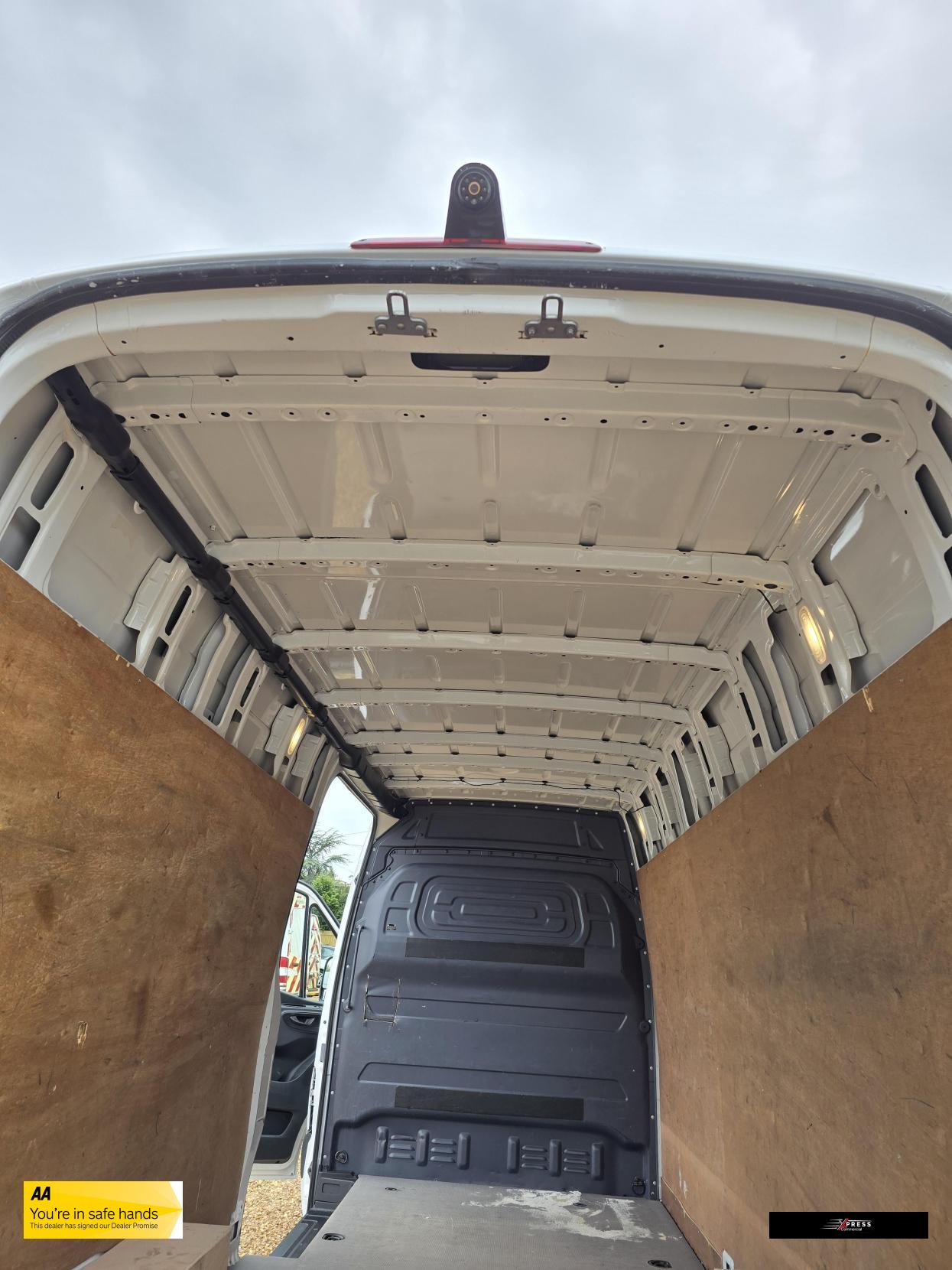 Mercedes-Benz Sprinter Sprinter 2.1 311 CDI Panel Van 5dr Diesel Manual RWD L3 H2 Euro 6 (114 ps)